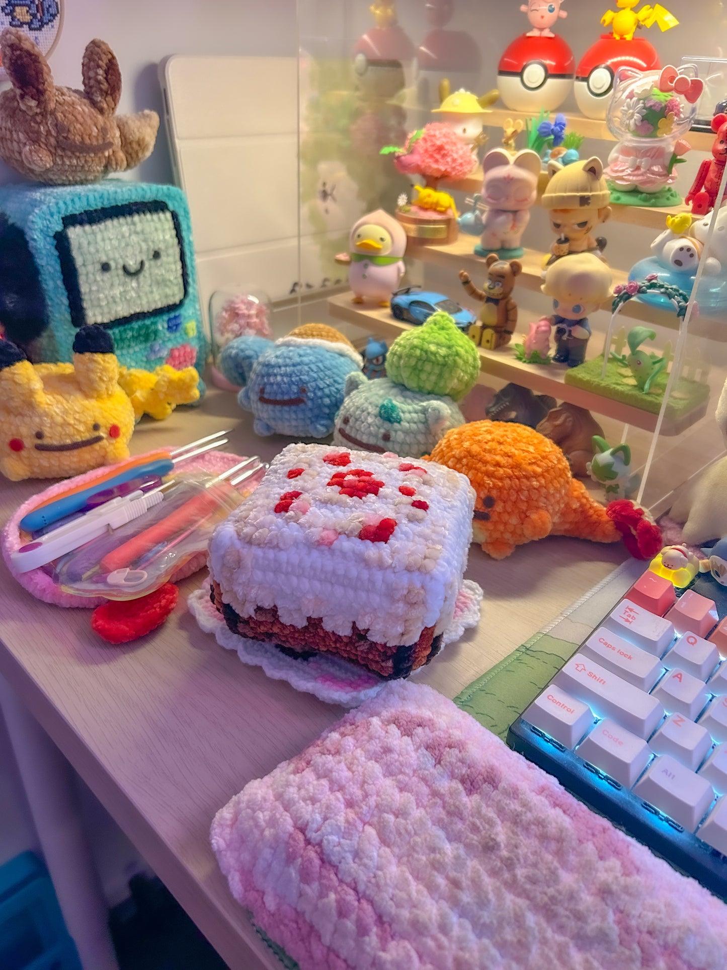MC Block Cake Crochet x Cross Stitch Pattern - PixelStitch